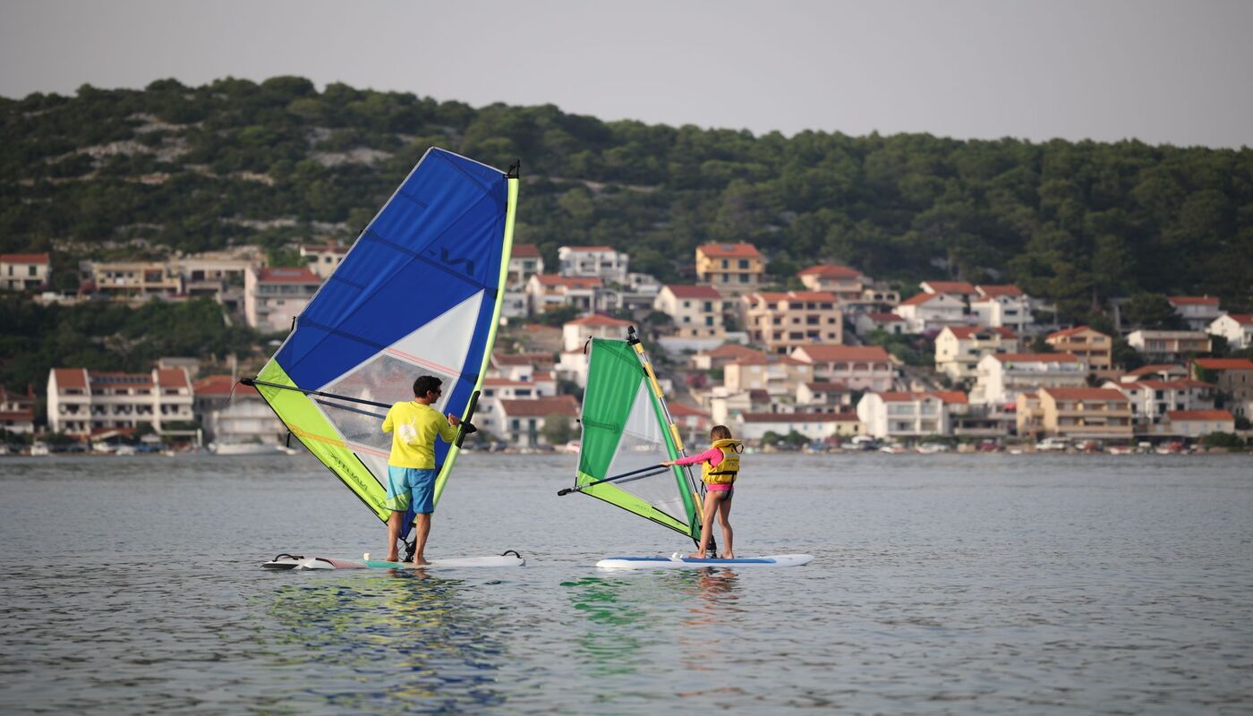 action-for-sailing-school